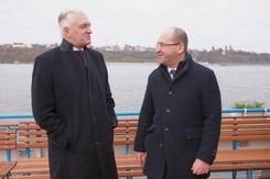 Nowa odsłona walki o Porozumienie. 'Jarosław Gowin nie może uważać się za prezesa'