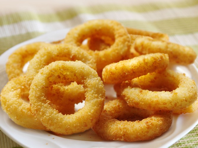 25561_stock-photo-onion-rings-shutterstock_52549318
