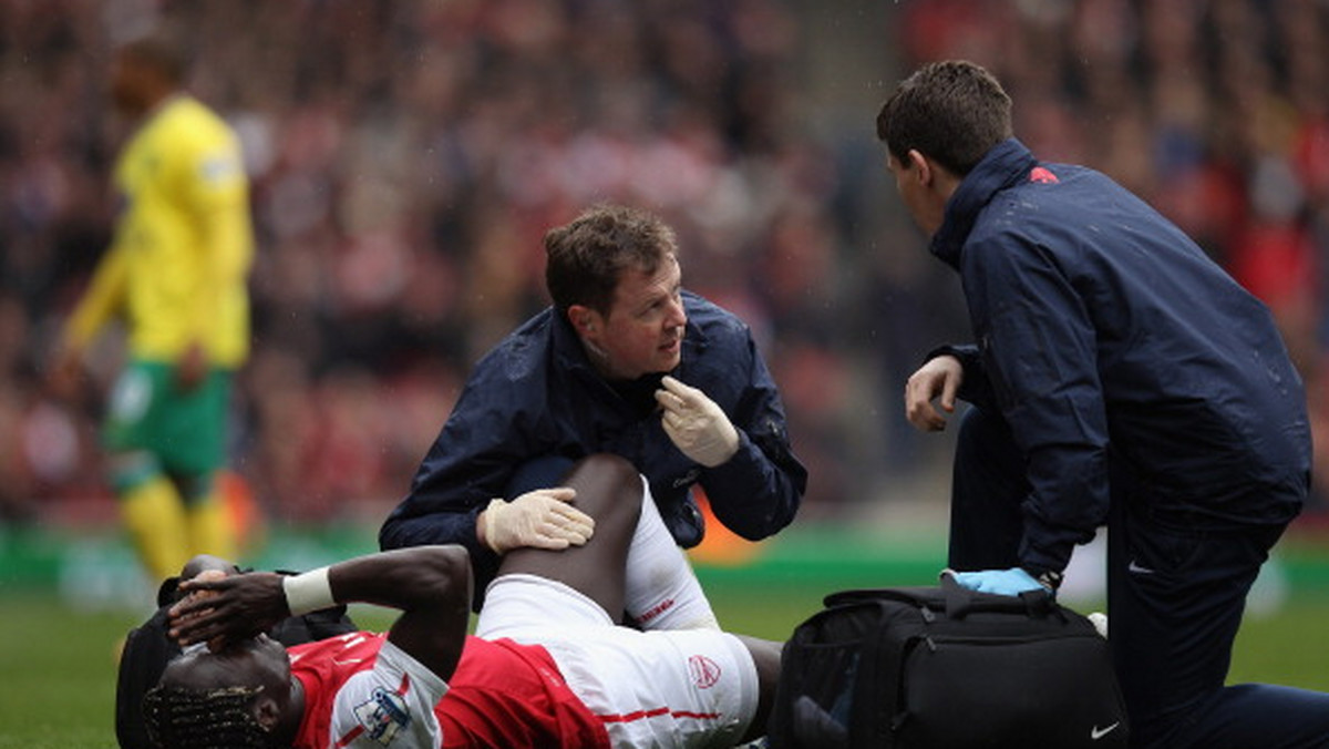 Podczas ostatniego meczu Arsenalu z Norwich City koszmarnej kontuzji doznał Bacary Sagna. Piłkarz przeciwników nadepnął mu na nogę, która w wyniku tego została złamana. Teraz Sagna oskarża Bradley'a Johnsona, że ten zrobił to celowo.