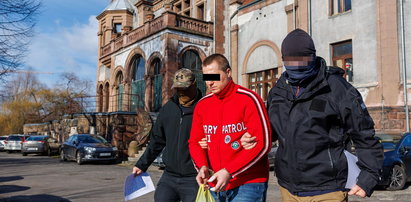 Kulisy zbrodni w Sosnowcu. Syn zabił rodziców. Są wyniki sekcji zwłok, to coś okropnego