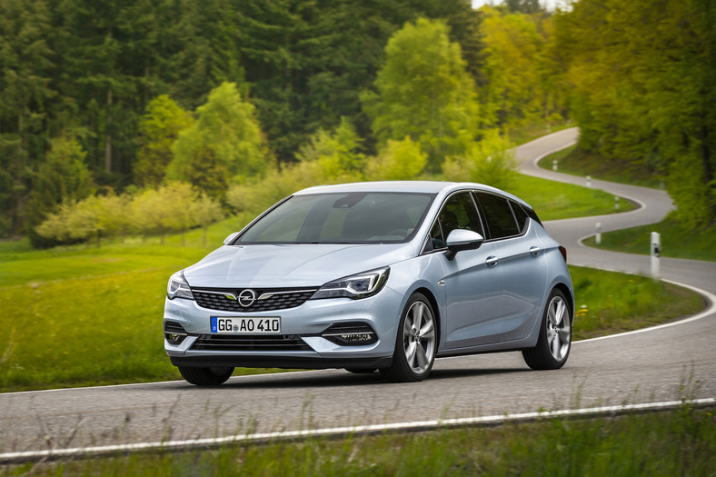 Opel Astra: facelifting 2019