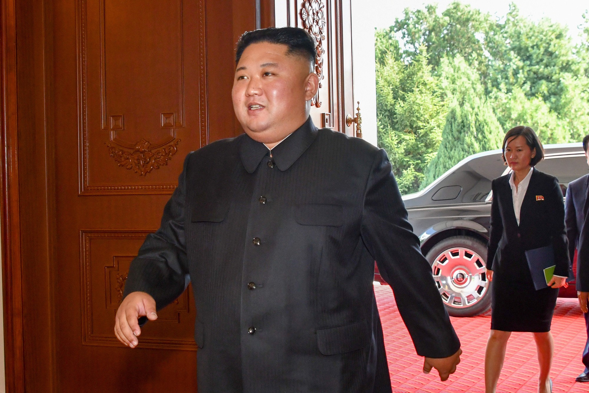 Kim priniesol vakcíny z Číny