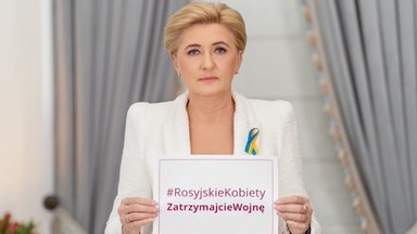 Agata Duda przekonuje rosyjskie kobiety do zatrzymania wojny w Ukrainie. Dołączają do niej polskie gwiazdy