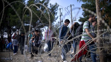 Kaczyński "gra na emocjach", Kopacz używa "ohydnych inwektyw". Politycy dyskutują o kryzysie migracyjnym