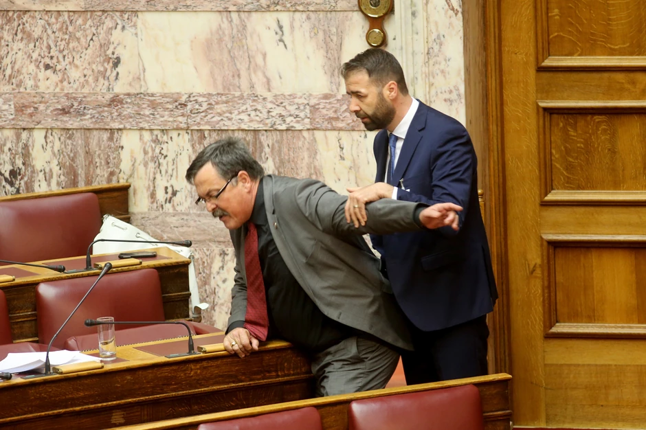 Hristos Papas je izbegao hapšenje i 2013. godine pa se nakon nekoliko dana dobrovoljno predao