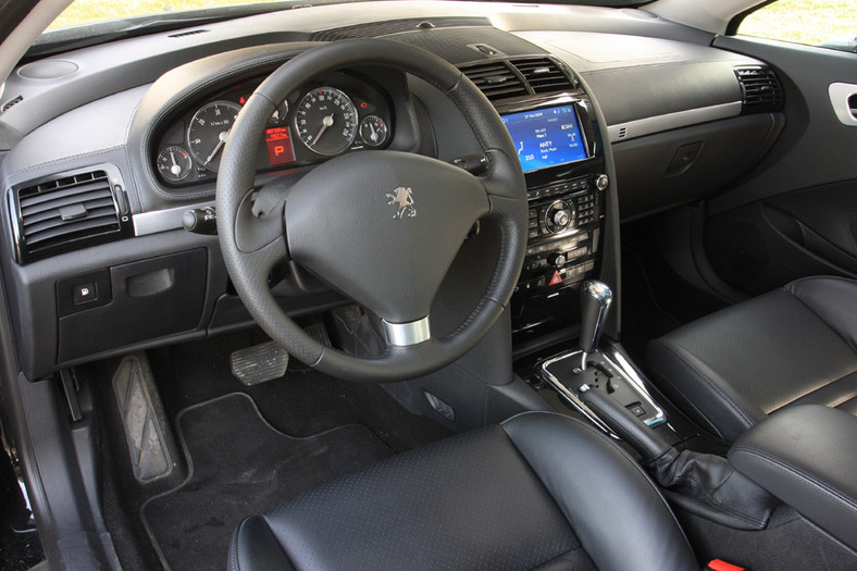 Peugeot 407 Coupe - Z tym sercem można szaleć