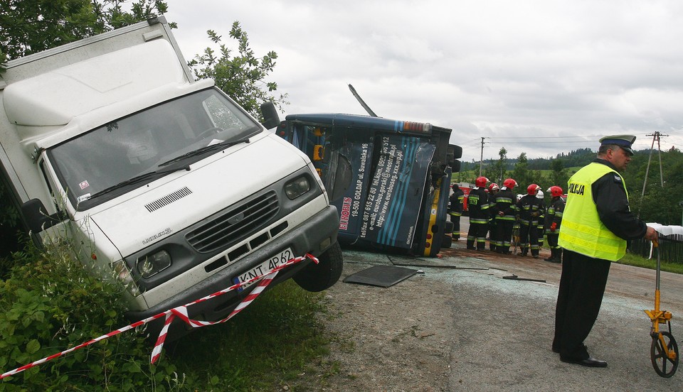 FALSZTYN AUTOBUSY WYPADEK