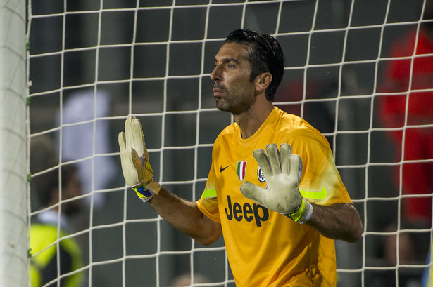 Liga włoska: Gianluigi Buffon przedłużył kontrakt z Juventusem