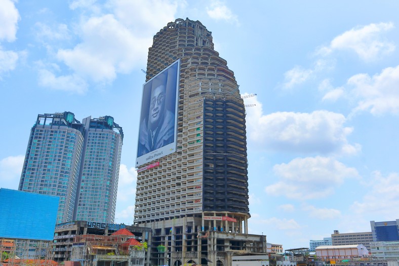 Sathorn Unique Tower 