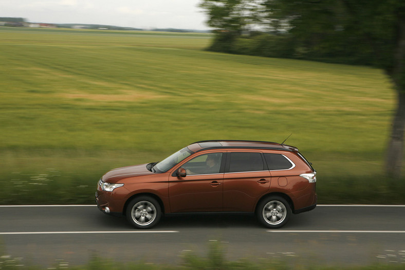 Mitsubishi Outlander: czy SUV może być ekologiczny