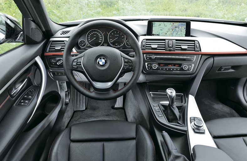 Audi A3 kontra BMW 316i: porównanie eleganckich sedanów