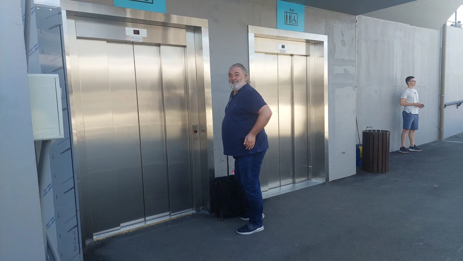 Poznati na aerodromu