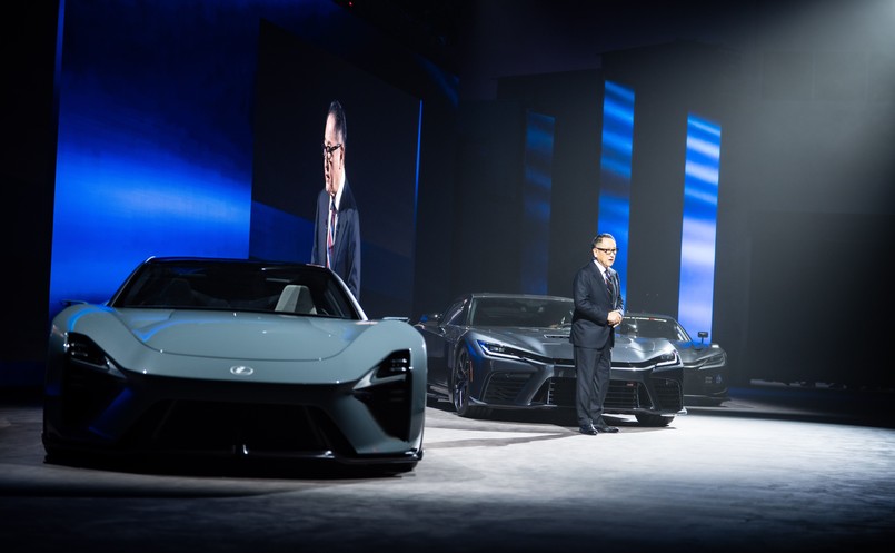 Nowa Toyota GR GT i Lexus LFA