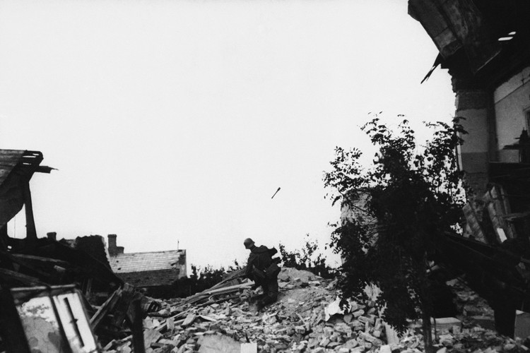 Upadek Warszawy we wrześniu 1939 roku. ARCHIWALNE ZDJĘCIA