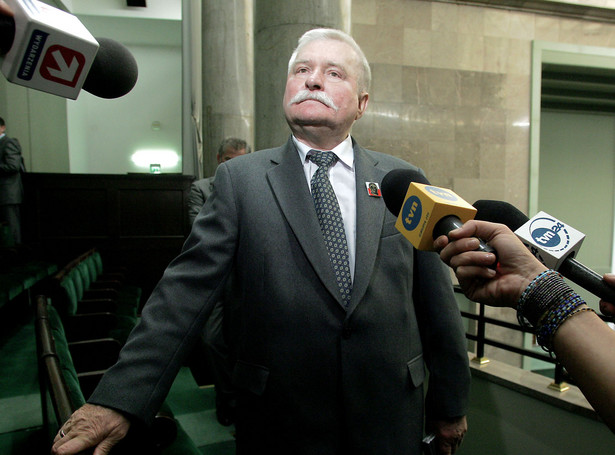 Wałęsa trafił do "rady mędrców"