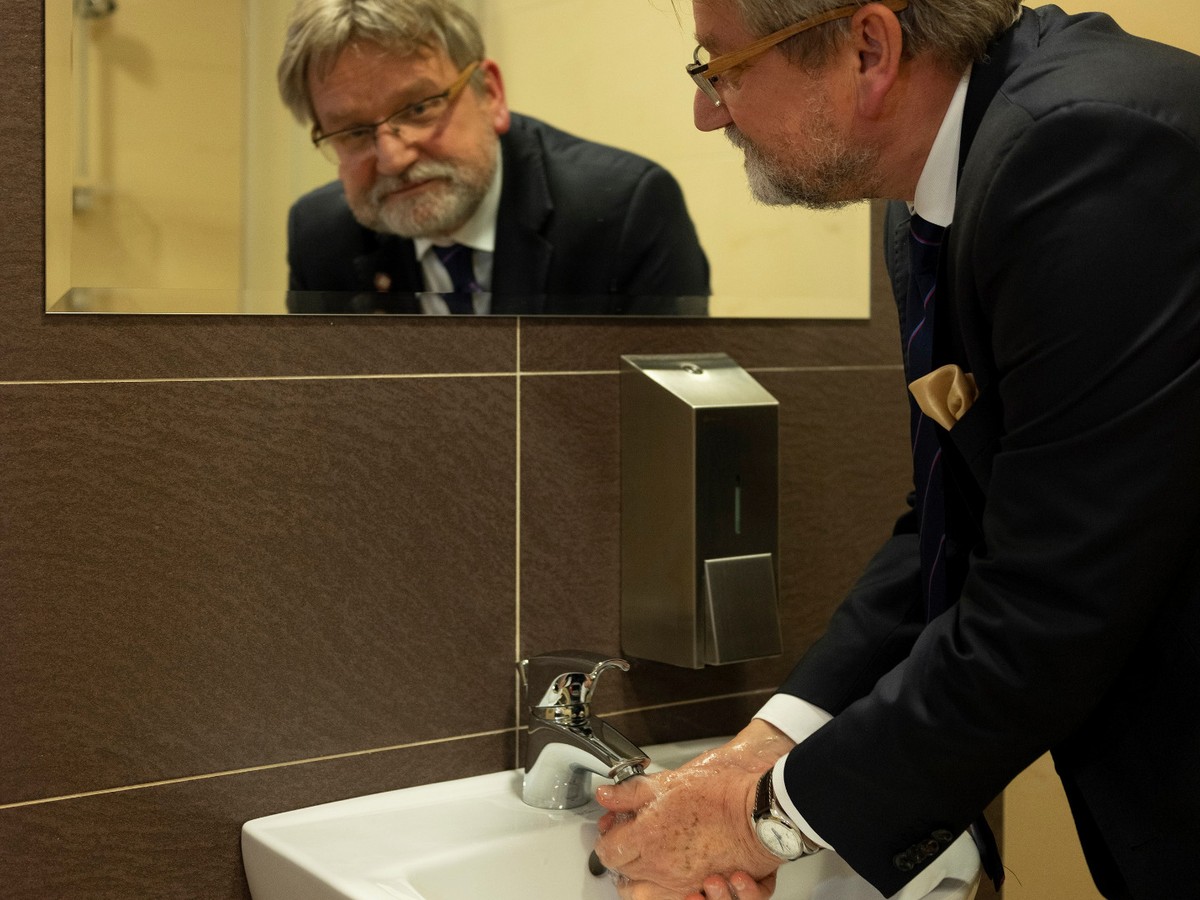 Jarosław Pinkas szef Głównej Inspekcji Sanitarnej - fot. Maksymilian Rigamonti
