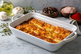 Ovaj GRATINIRANI KROMPIR je toliko kremast da će nestati sa tanjira za 10 minuta - morate ga probati!