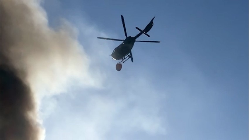 Kineski tržni centar gase i helikopterima