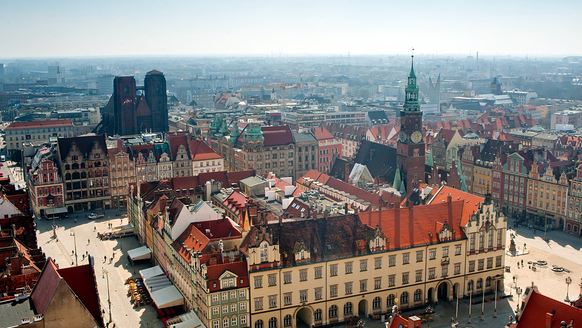 Kolekcję ponad 60 instrumentów pochodzących z Europy, Ameryki Północnej i Azji można od dzisiaj zobaczyć na wystawie „Akordeony” w Muzeum Etnograficznym. Instrumenty pochodzą ze zbiorów akordeonisty i kolekcjonera Pawła A. Nowaka.