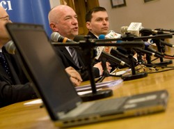 Ćwiąkalski: Nie szukam haków na Ziobrę, kontroluję jego sprzęt