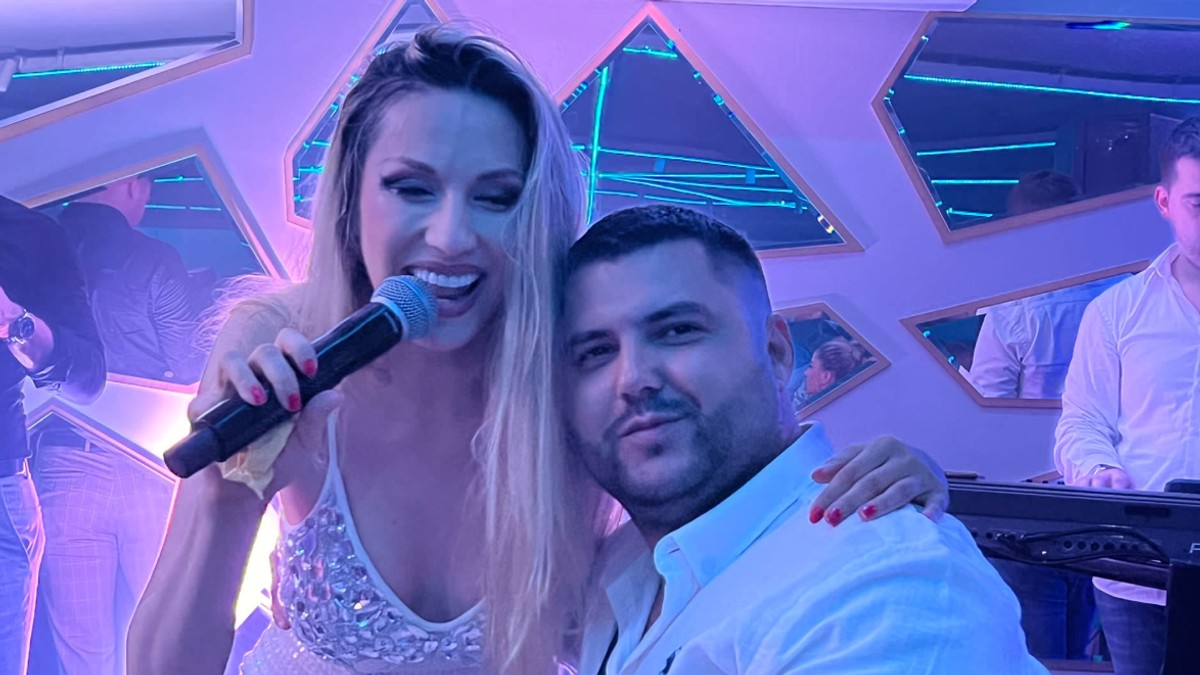 Rada Manojlović, Asmin Durdžić