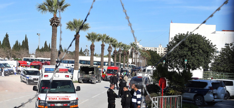 Atak na turystów w Tunisie. Państwo Islamskie przyznaje się do zamachu w Tunezji