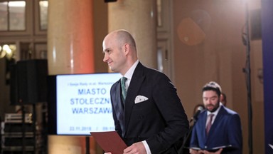 Radni PiS do Trzaskowskiego: domagamy się informacji o skali podwyżek opłat za użytkowanie wieczyste