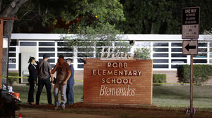 Masakra w szkole podstawowej w Teksasie. Nie żyje 19 dzieci [ZDJĘCIA]
