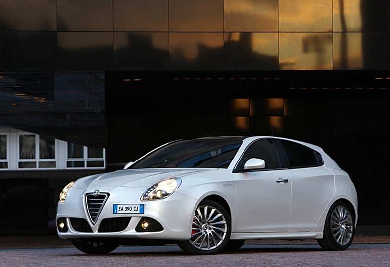 Alfa Romeo Giulietta – z pięknem trzeba obcować