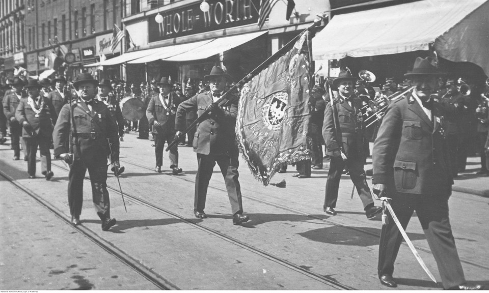 Uroczystości święta 3 Maja w Katowicach w 1933 roku