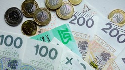 emerytura dla 60-latka z 15-letnim stażem pracy. sprawdź, ile dostaniesz z zus