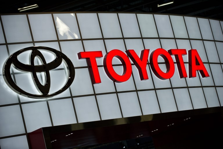 Toyota bank телефон