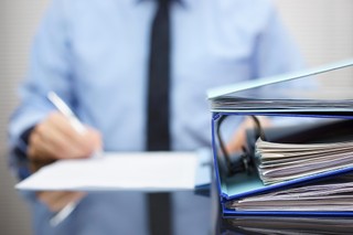 Debata DGP: Wynagrodzenia parlamentarzystów i samorządowców – ciąć, a może uporządkować?