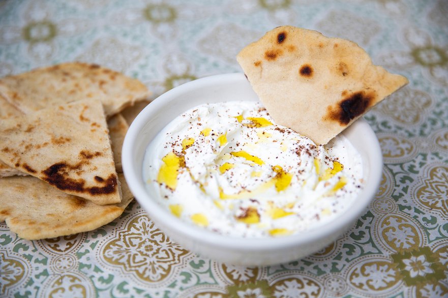 Labneh jest wartościowym fermentowanym produktem mlecznym