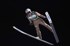 PŚ w skokach: Piotr Żyła drugi w Niżnym Tagile. Przegrał o 'włos' z Johannem Andre Forfangiem