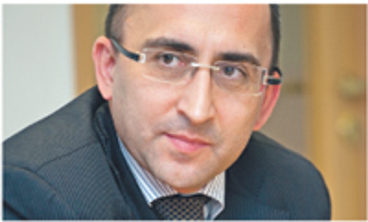 Andrzej Dębiec, partner, kancelaria Lovells