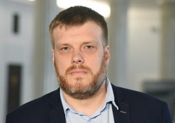 Warszawska lista Lewicy. Zandberg: To czarny koń tych wyborów, walczymy przynajmniej o cztery mandaty