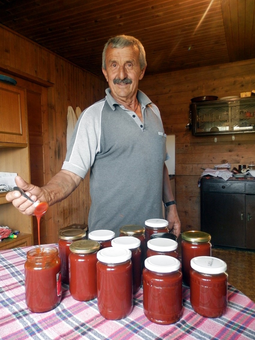 Dragan Kaplanović:Od plantažnog šipurka pravi se kvalitetan džem 