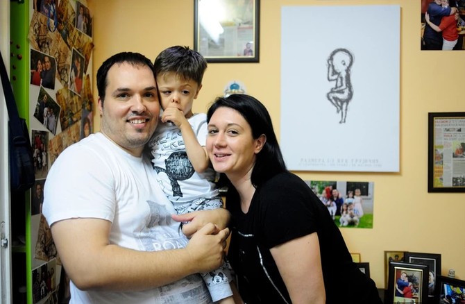 Vuk Grujičić sa rodteljima