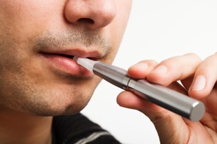 E-papierosy z akcyzą, ale jeszcze nie teraz