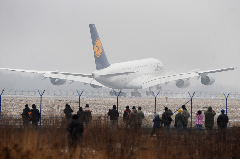 WARSZAWA OKECIE PRZYLOT AIRBUSA A380