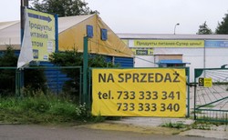 Rząd winny upadku sklepów i hurtowni w Braniewie? Mieszkańcy piszą do premier Szydło