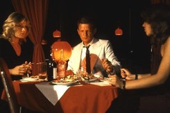 'Przyzwoity mężczyzna nie nocuje poza domem' QUIZ. Pamiętasz, kto to powiedział w serialu '07 zgłoś się'?