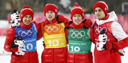 To pierwszy taki medal w historii! Polscy skoczkowie mają brąz