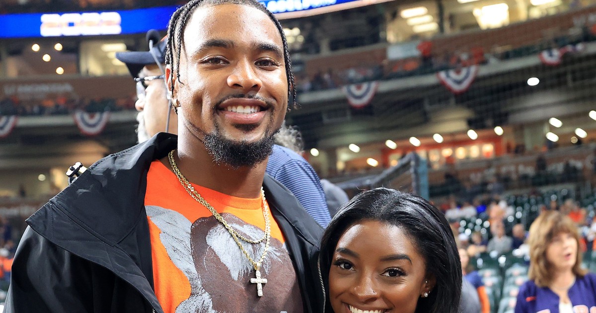 Simone Biles is 'officially Owens' after tying the knot with NFL player