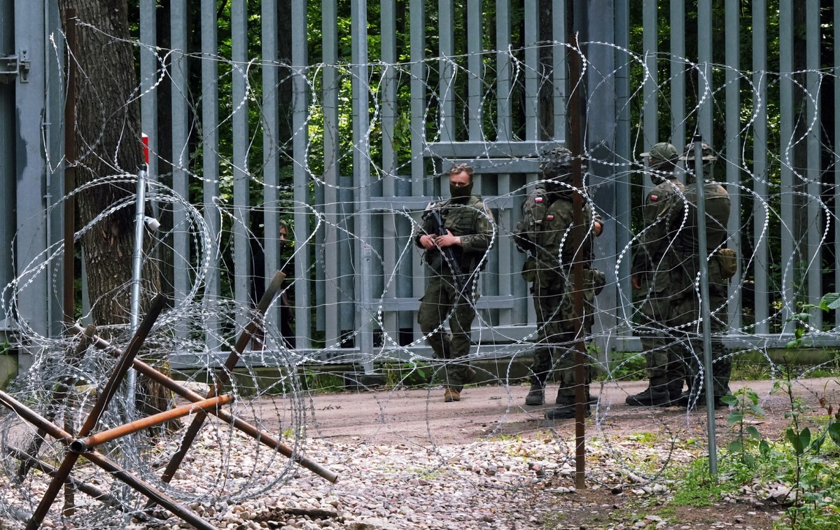 Co się stało z imigrantami? Ruch rządu Tuska uspokoił sytuację na granicy