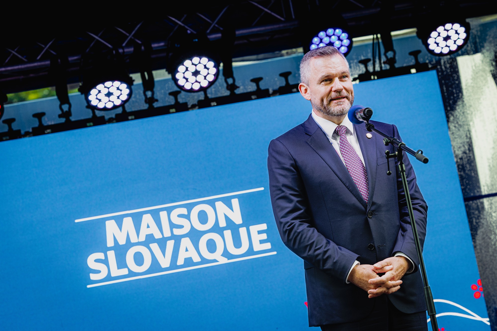 Prezident SR Peter Pellegrini počas otvorenia Slovenského olympijského domu na letných olympijských hrách v Paríži 27. júla 2024.