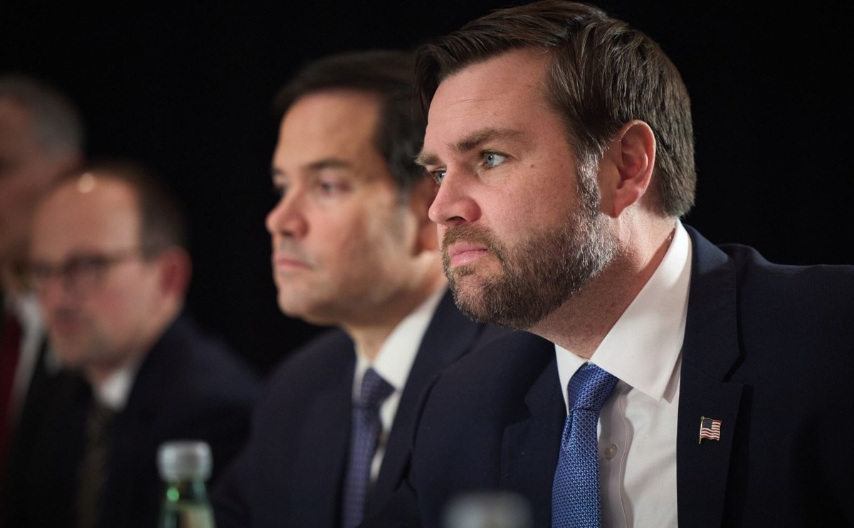J.D.Vance swoim wystąpieniem na konferencji w Monachium przesunął akcent z bezpieczeństwa na europejskie wartości