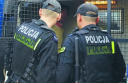 Policjanci dostaną 20-procentową podwyżkę dodatku za stopień