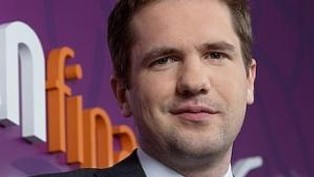 Mieszkania: Więcej transakcji, wyższe ceny